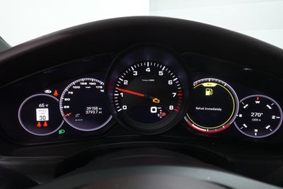 2023 Porsche Panamera 4 Platinum Edition