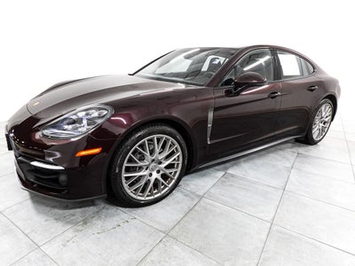 2023 Porsche Panamera 4 Platinum Edition