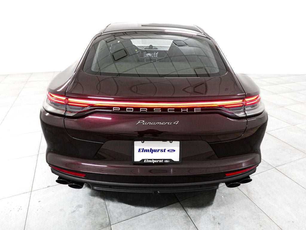 2023 Porsche Panamera 4 Platinum Edition