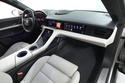 2022 Porsche Taycan Cross Turismo 4S