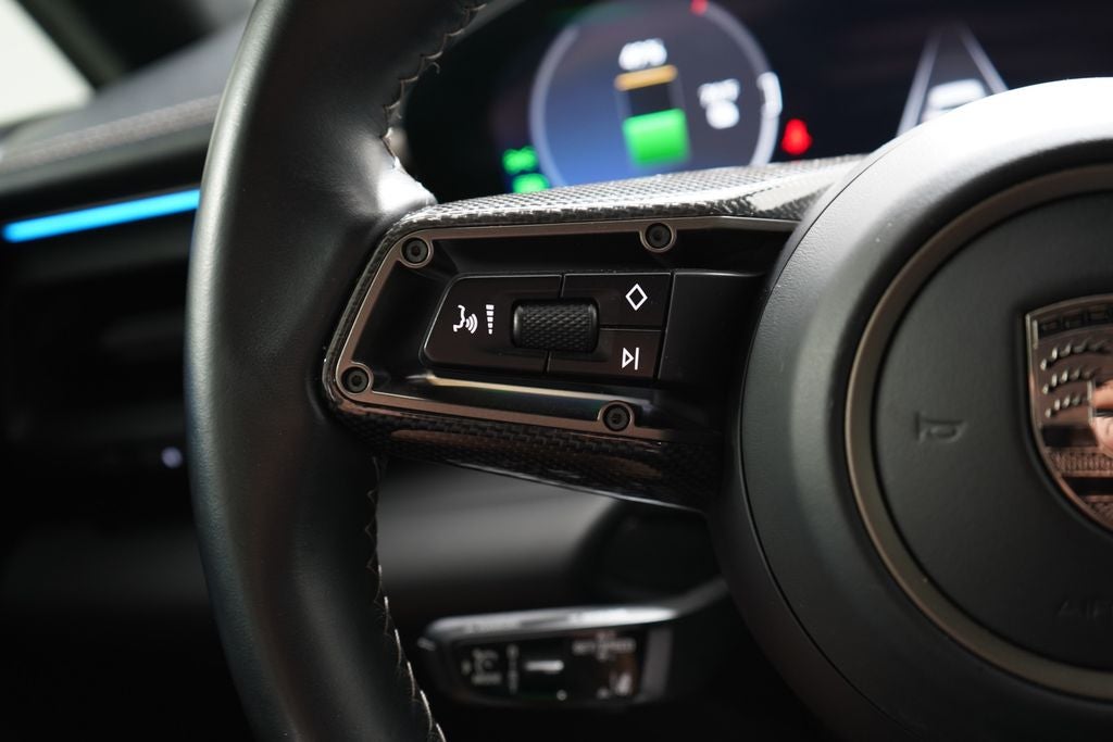 2024 Porsche Macan Electric Turbo