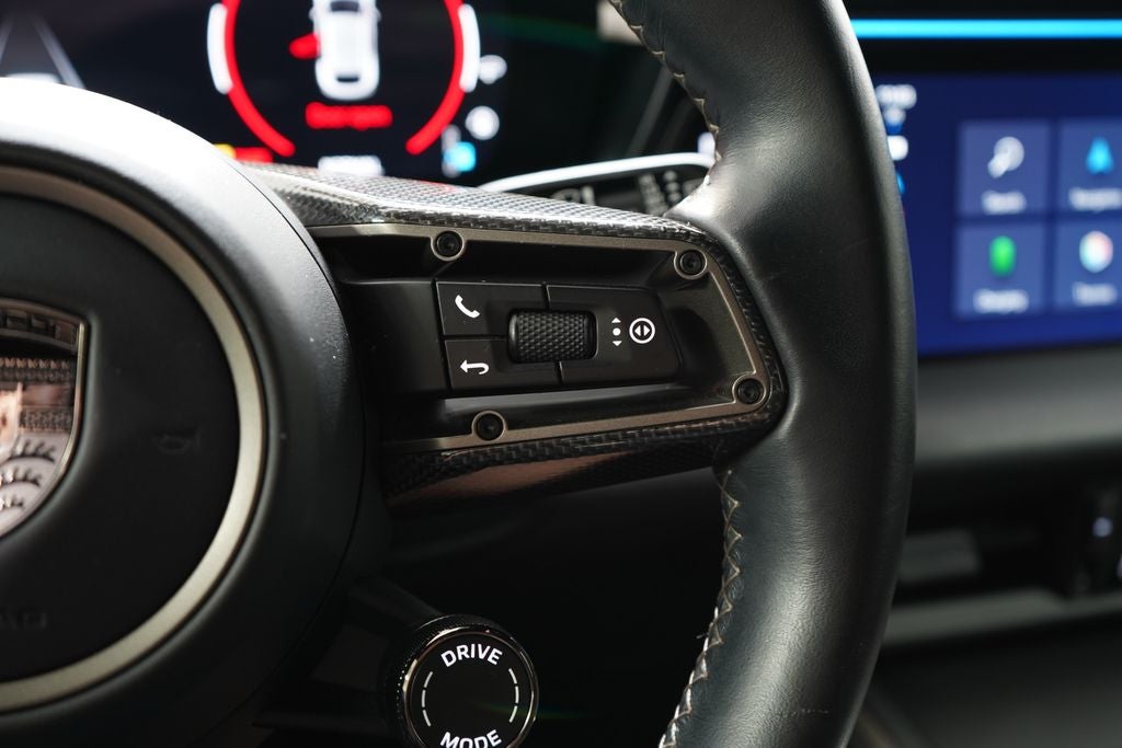 2024 Porsche Macan Electric Turbo