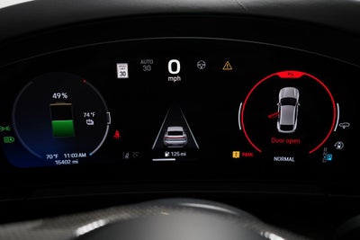 2024 Porsche Macan Electric Turbo