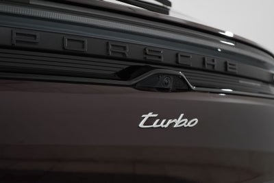 2024 Porsche Macan Electric Turbo