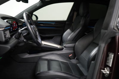 2024 Porsche Macan Electric Turbo