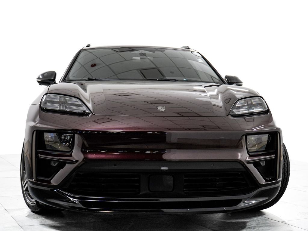 2024 Porsche Macan Electric Turbo