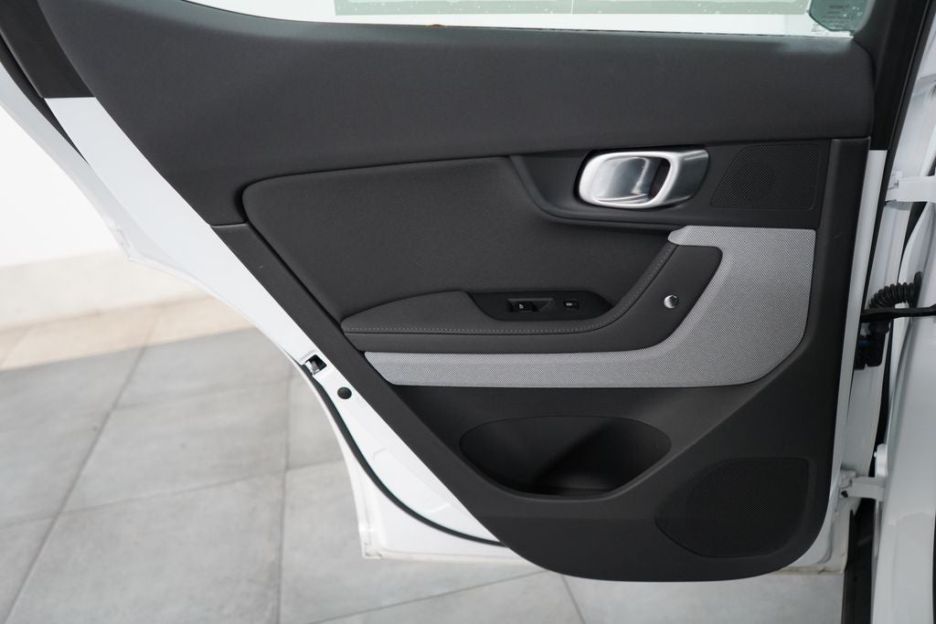 2024 Polestar 2 Long Range Dual Motor