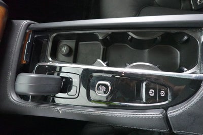 2023 Volvo XC90 B6 Plus 7-Seater