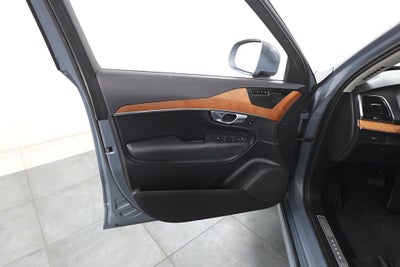 2023 Volvo XC90 B6 Plus 7-Seater