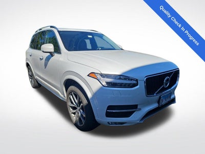 2019 Volvo XC90 T6 Momentum