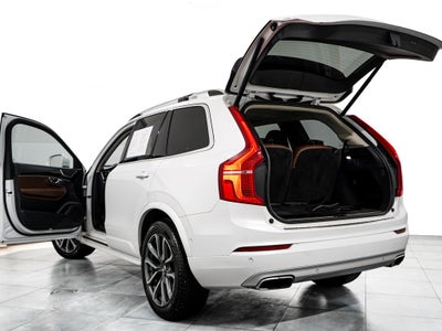 2019 Volvo XC90 T6 Momentum