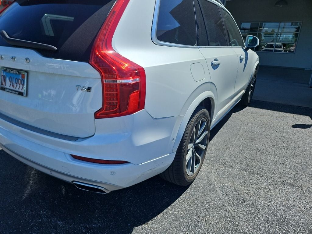 2019 Volvo XC90 T6 Momentum