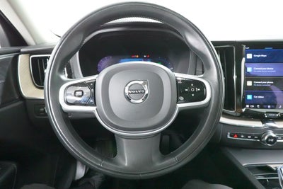 2022 Volvo XC60 Recharge Plug-In Hybrid T8 Inscription