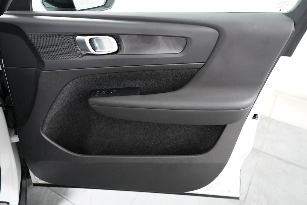 2023 Volvo C40 Recharge Pure Electric Twin Core