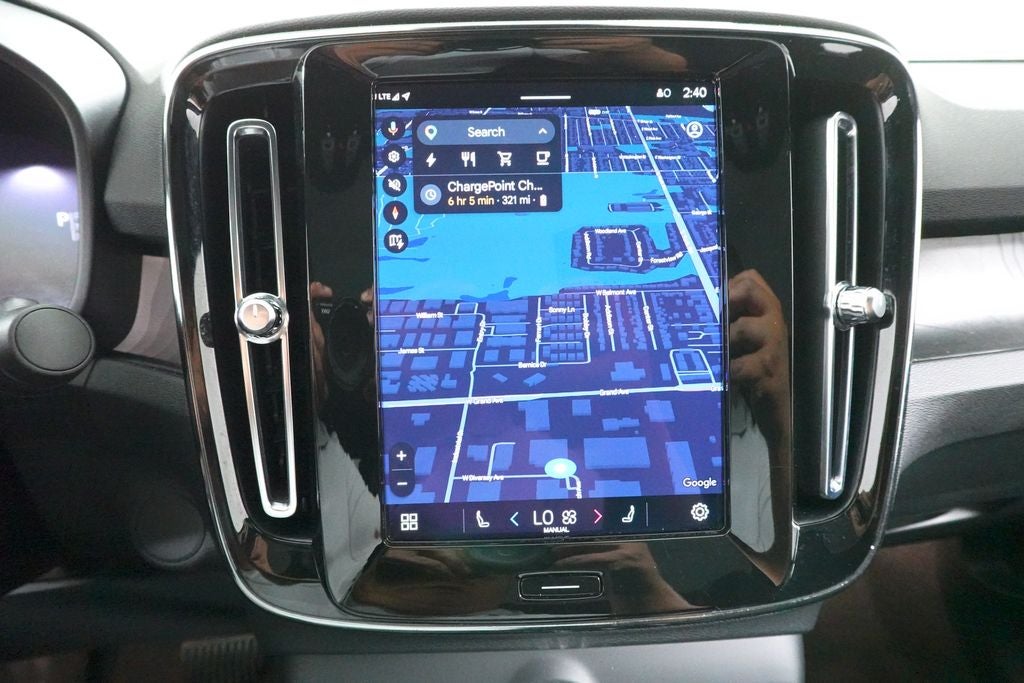2023 Volvo C40 Recharge Pure Electric Twin Plus