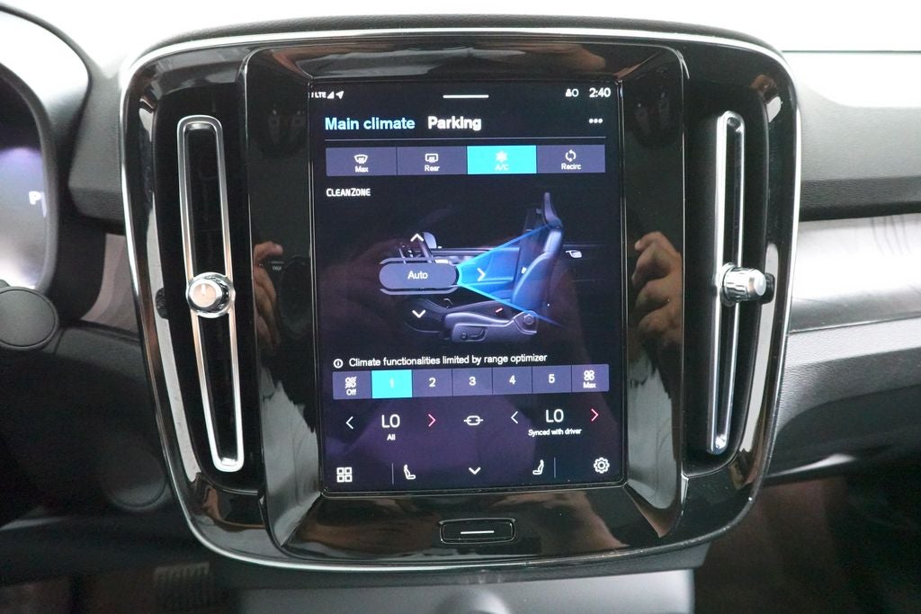2023 Volvo C40 Recharge Pure Electric Twin Plus