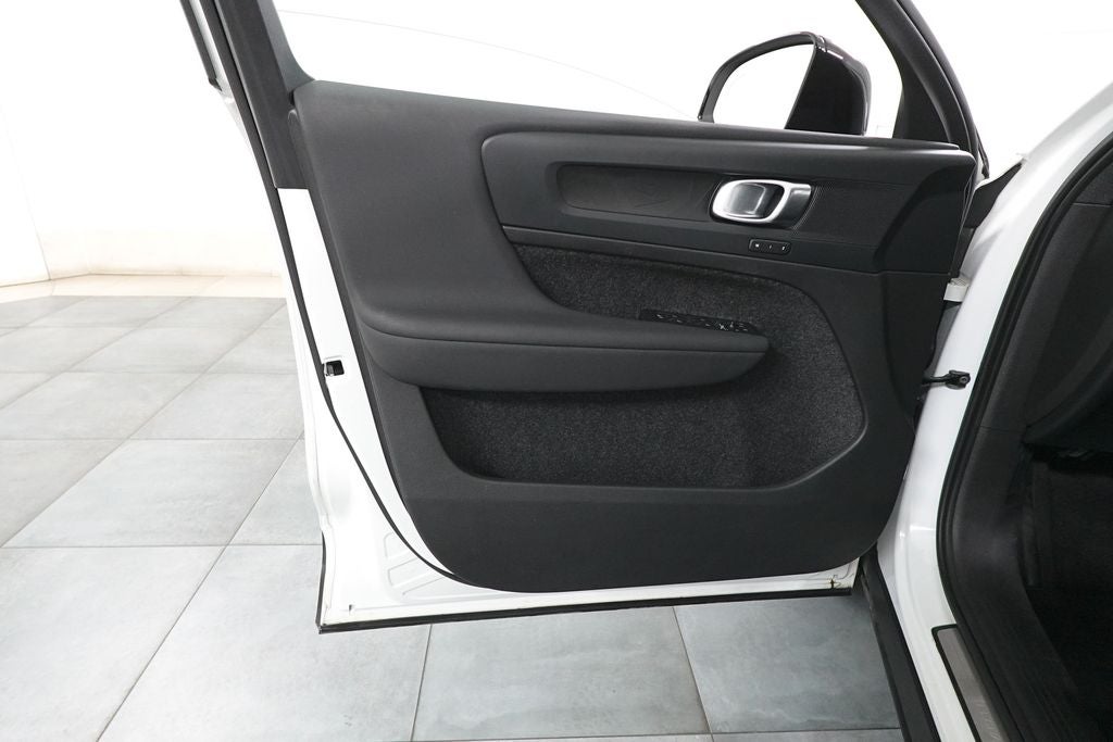 2023 Volvo C40 Recharge Pure Electric Twin Plus