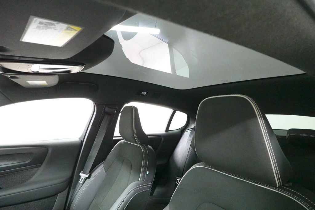 2023 Volvo C40 Recharge Pure Electric Twin Plus