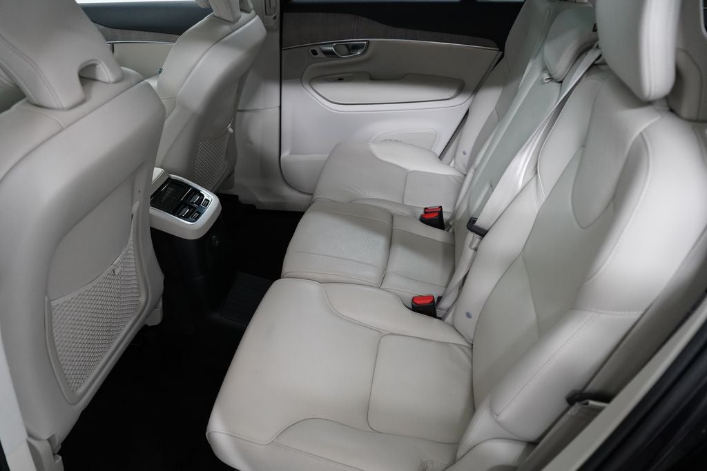 2024 Volvo XC90 Recharge Plug-In Hybrid T8 Plus Bright Theme 7 Passenger