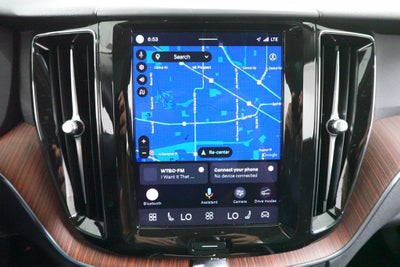 2023 Volvo XC60 Recharge Plug-In Hybrid T8 Plus Bright Theme