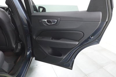 2023 Volvo XC60 Recharge Plug-In Hybrid T8 Plus Bright Theme