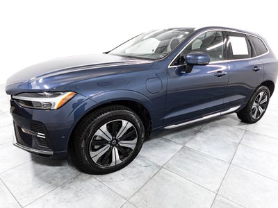 2023 Volvo XC60 Recharge Plug-In Hybrid T8 Plus Bright Theme