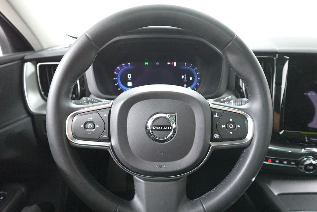 2023 Volvo XC60 B5 Core