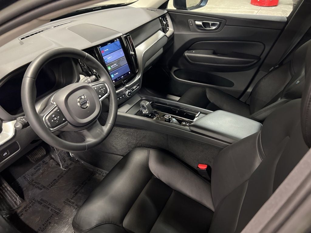 2023 Volvo XC60 B5 Core