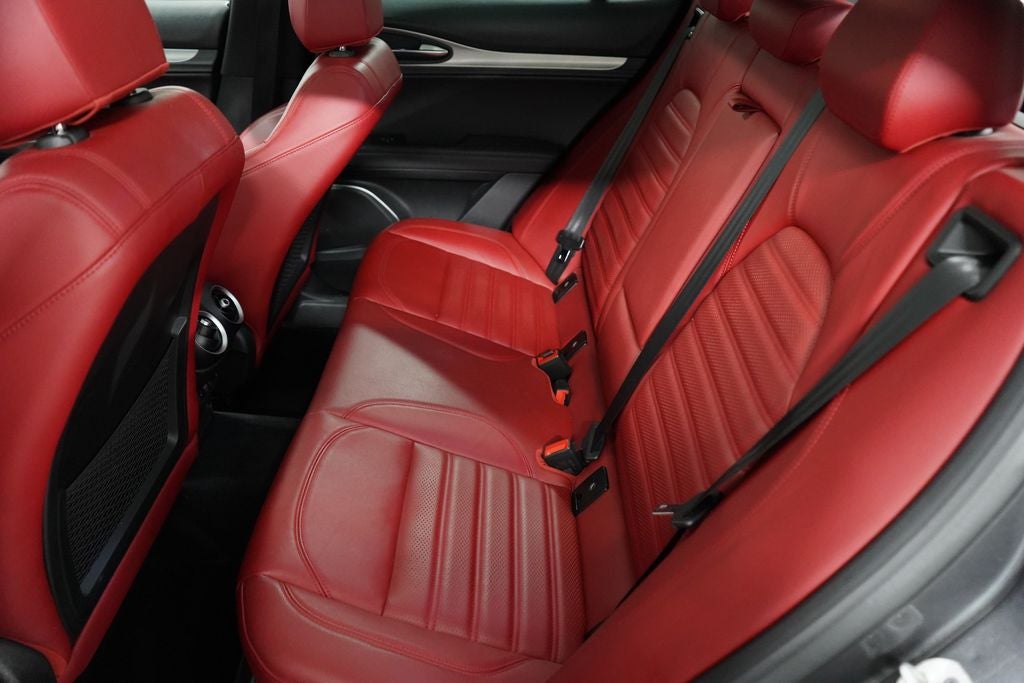 2023 Alfa Romeo Stelvio Veloce