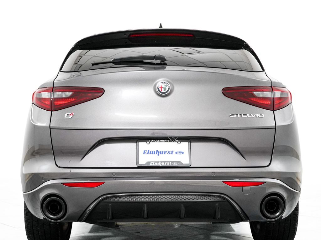 2023 Alfa Romeo Stelvio Veloce